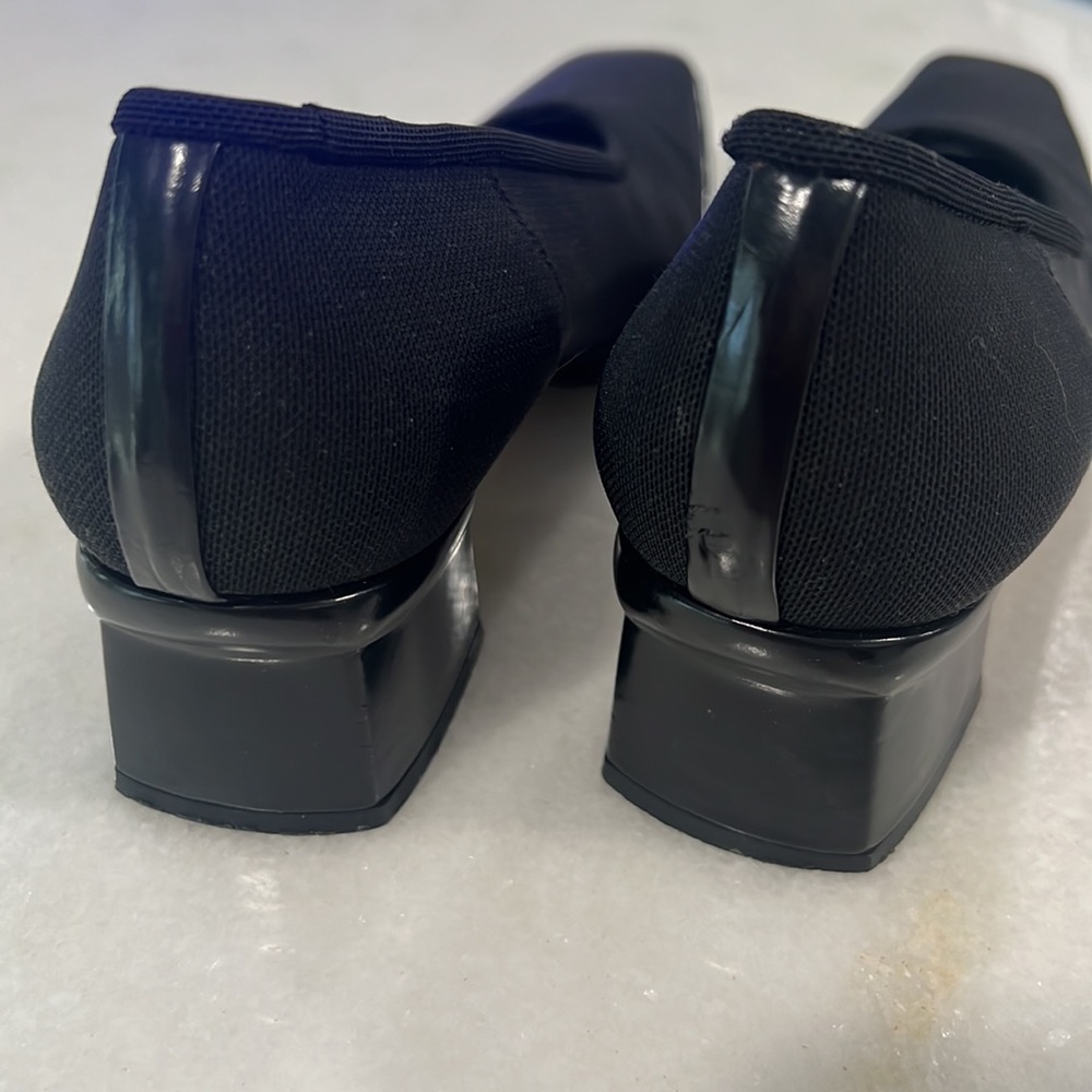 STUART WEITZMAN BLACK NYLON AND LEATHER LOW HEEL